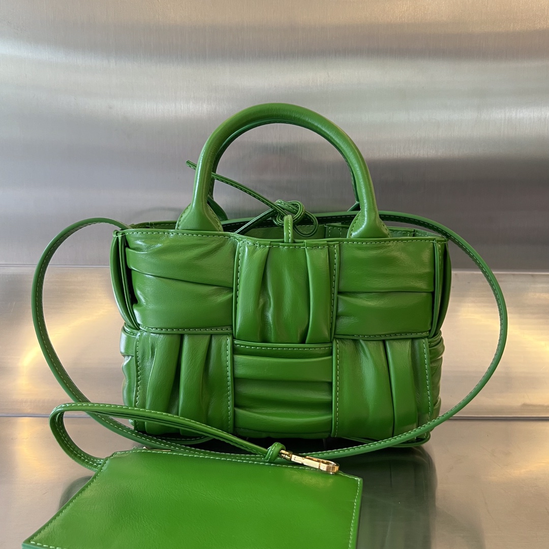 Micro Candy Arco Intreccio Leather Tote Bag Green